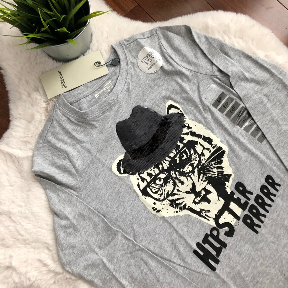 Manguun long sleeve t-shirt